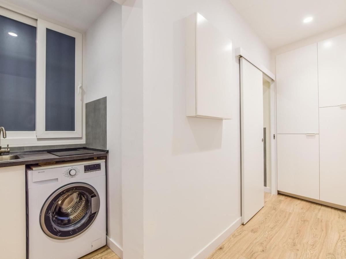 Apartamento En Plaza De Canalejas Apartment Madrid Exterior photo